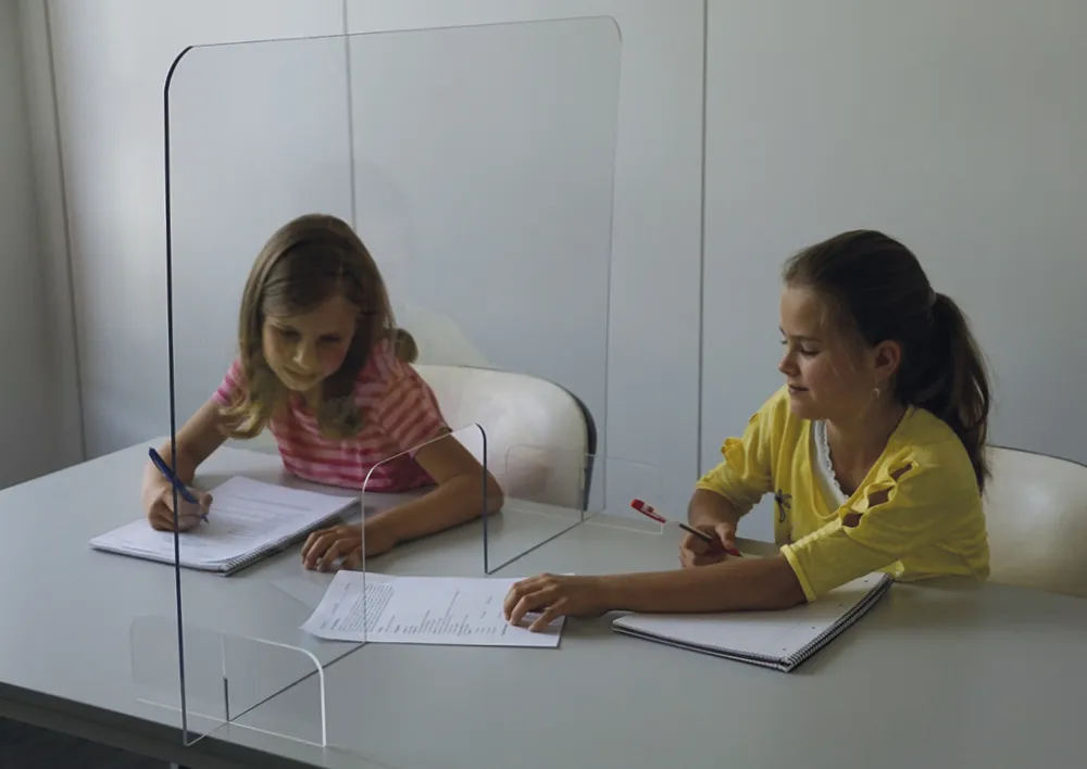 Hygiene-Schutzwand Standard XL für Tische, mit Durchreiche