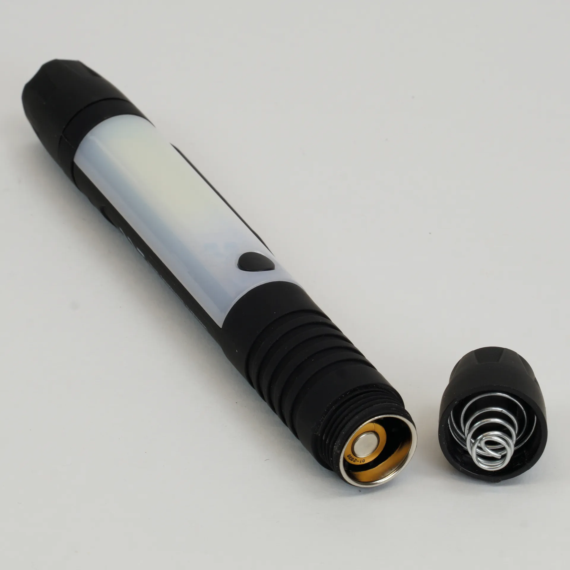 LED-Taschenlampe mit Leselicht, 17 cm lang, 2 cm ø