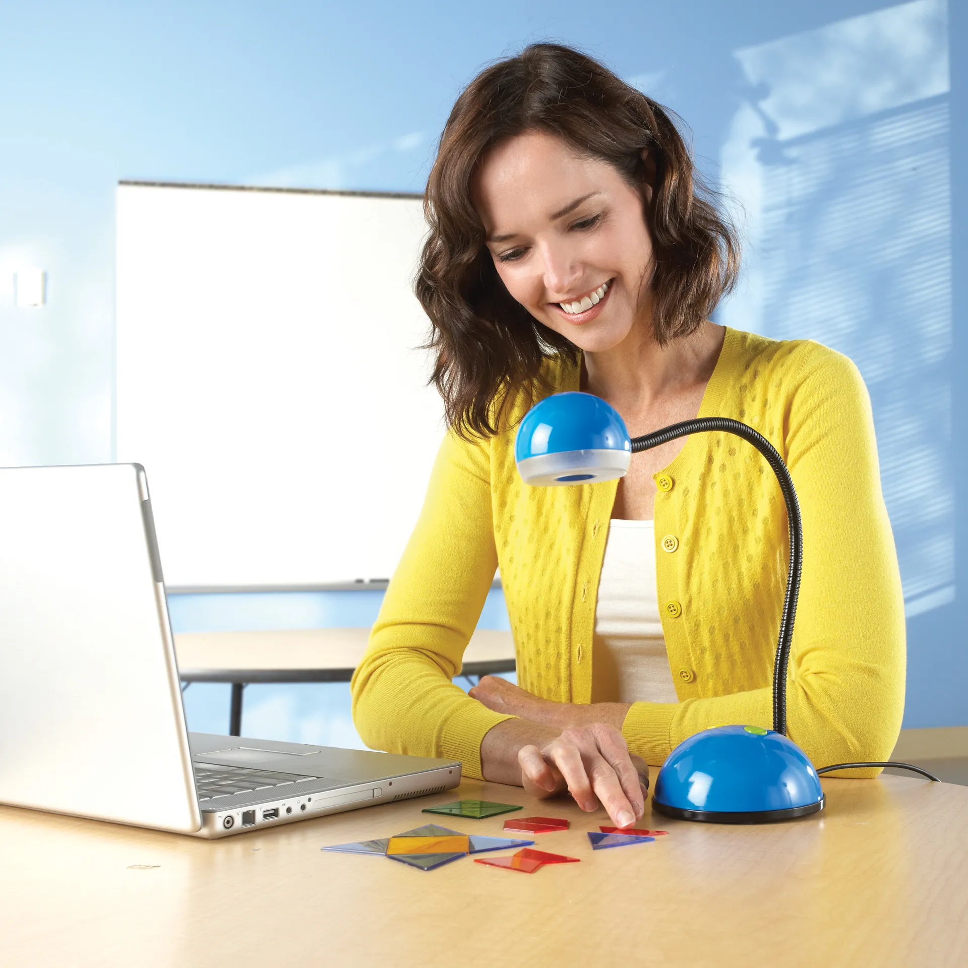 Multifunktionale Projektor-Kamera View 2050