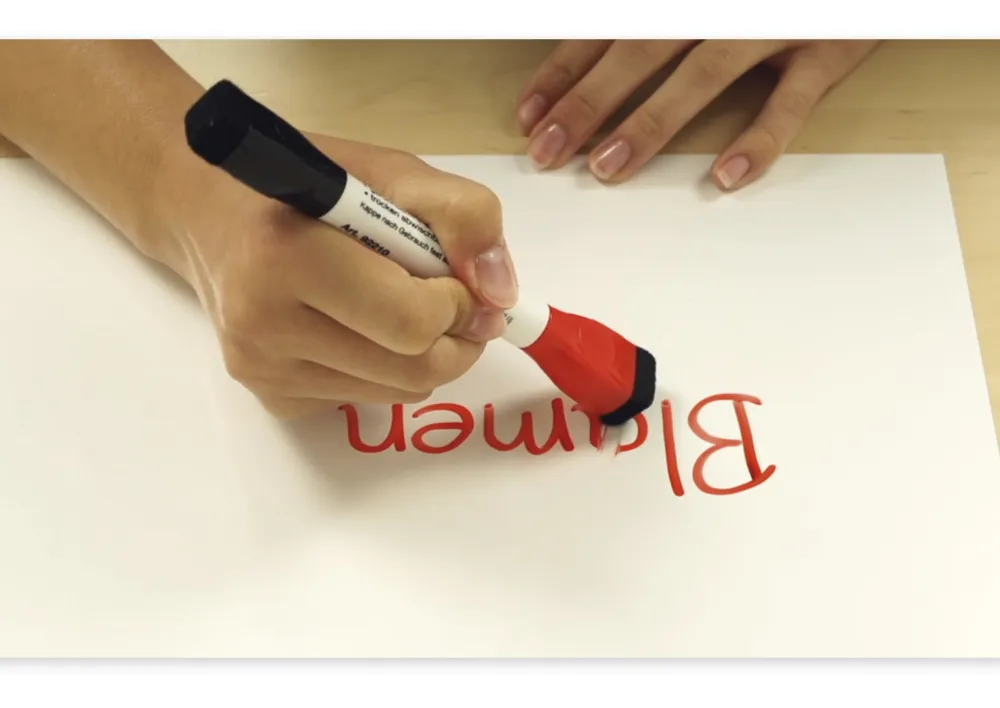 Set 2in1 Whiteboard-Marker mit Filzwischer + Magnet